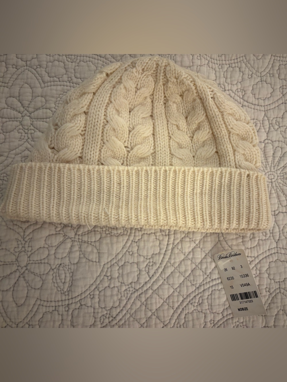 NWT Brooks Brothers Cream Cable Knit Beanie
